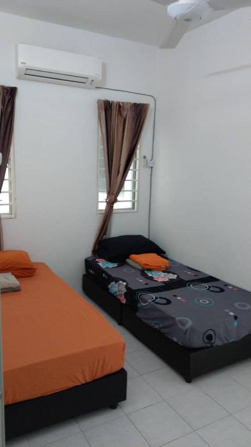 Affordable Stay @ Rue'S Villa Tropika Apartment, Ukm Bangi Buitenkant foto